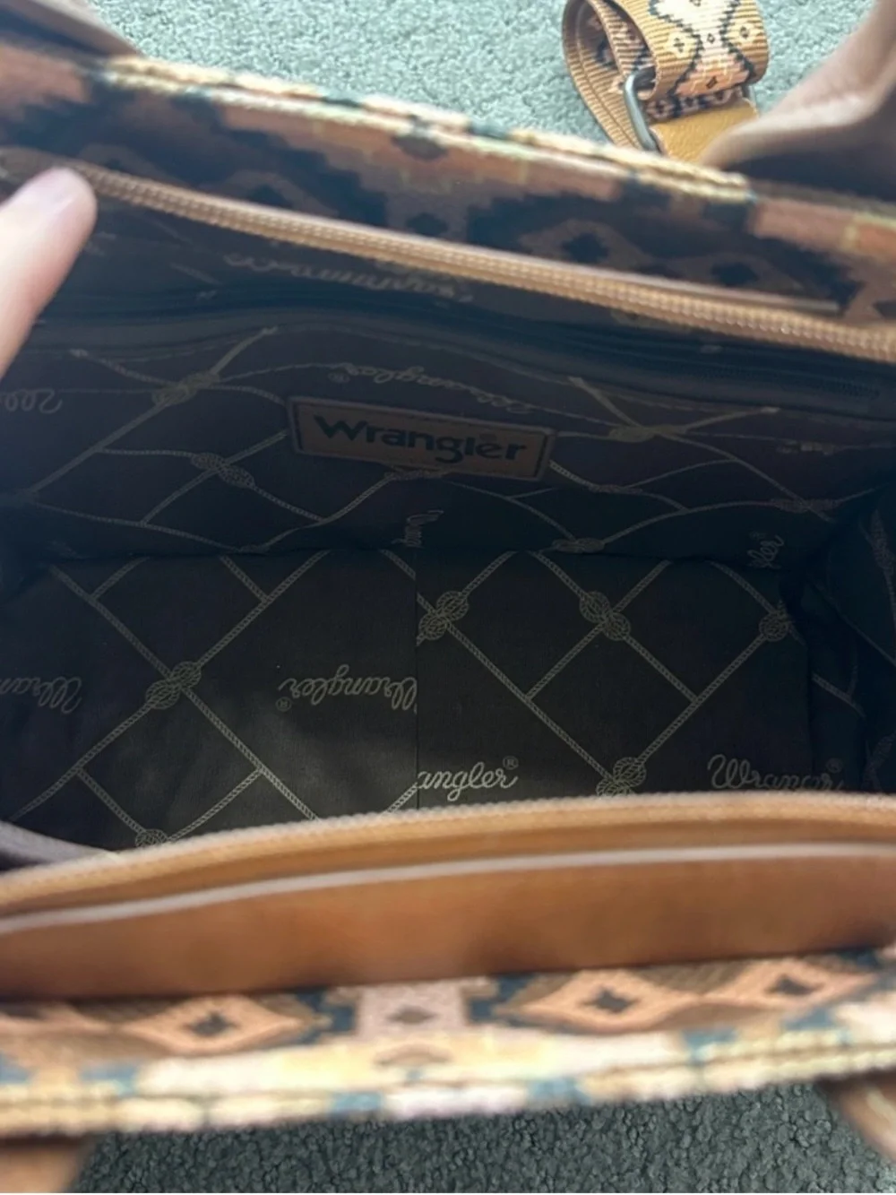 Wrangler bag good